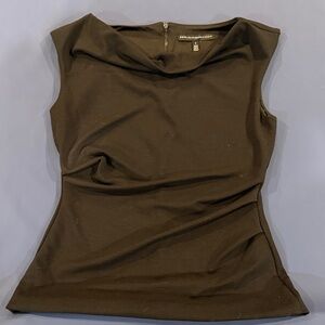 Chic Black Sleeveless Blouse